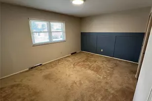 4409 Fatima Dr, Affton, MO 63123 - Photo 13