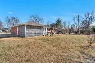 9955 Box Elder Ct, Saint Louis, MO 63123 - Photo 35