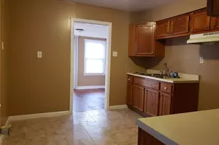 6717 Thurston Ave, Saint Louis, MO 63134 - Photo 3