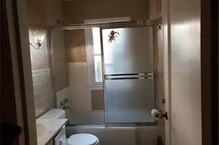 6717 Thurston Ave, Saint Louis, MO 63134 - Photo 9