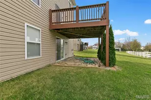 704 Julia Elizabeth Dr, Wentzville, MO 63385 - Photo 5