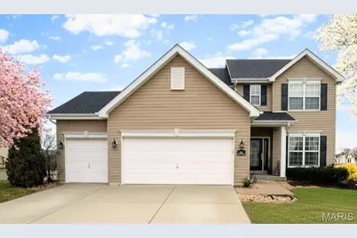 704 Julia Elizabeth Drive, Wentzville, MO 63385 - Photo 1