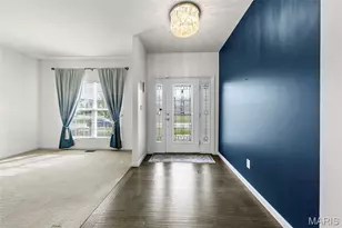 704 Julia Elizabeth Dr, Wentzville, MO 63385 - Photo 7