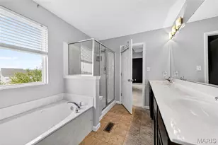 704 Julia Elizabeth Dr, Wentzville, MO 63385 - Photo 41