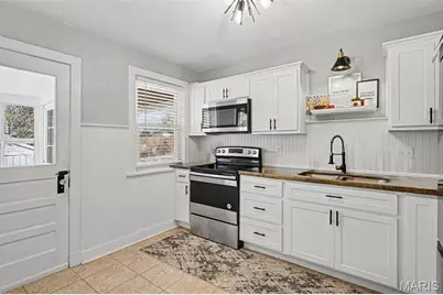 415 Thomas Avenue, Ferguson, MO 63135 - Photo 11