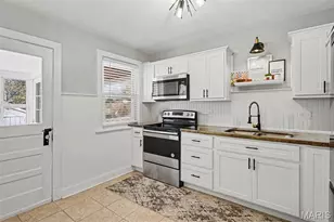 415 Thomas Ave, Ferguson, MO 63135 - Photo 11