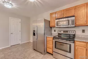 408 Arbor Spring Dr, Ballwin, MO 63021 - Photo 17