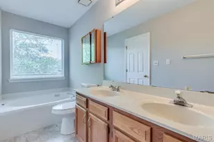 408 Arbor Spring Dr, Ballwin, MO 63021 - Photo 25