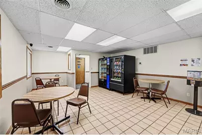 [Address not provided], Farmington, MO 63640 - Photo 19