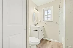 90 Brightmoor Dr, Florissant, MO 63033 - Photo 17