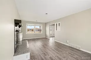 90 Brightmoor Dr, Florissant, MO 63033 - Photo 3