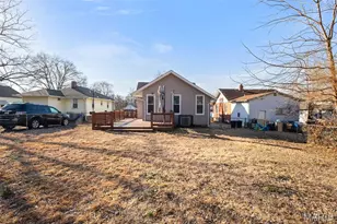 8925 Argyle Ave, Overland, MO 63114 - Photo 27