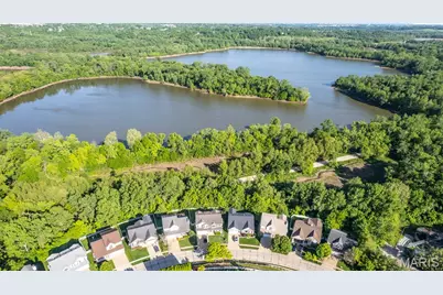 1010 Winter Lake Drive, Fenton, MO 63026 - Photo 45