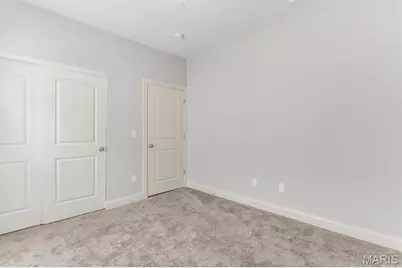 6401 Brookfield Court #102, Unincorporated, MO 63129 - Photo 13