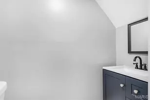 10510 Briston Ct, Saint Louis, MO 63114 - Photo 23