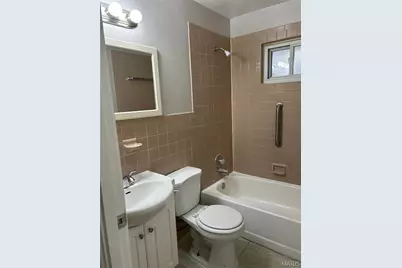 10605 Spring Garden Drive, Saint Louis, MO 63137 - Photo 7