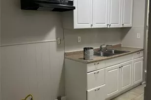 10605 Spring Garden Dr, Saint Louis, MO 63137 - Photo 5