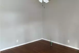 10605 Spring Garden Dr, Saint Louis, MO 63137 - Photo 3