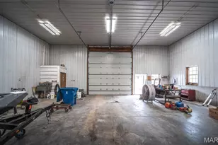 622 Elk Run, Saint Clair, MO 63077 - Photo 15