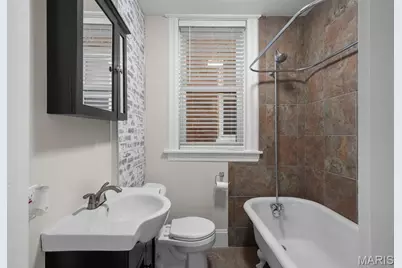 6227 Victoria Avenue, Saint Louis, MO 63139 - Photo 19