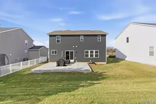 368 Cottage Grove Dr, Wentzville, MO 63385 - Photo 19