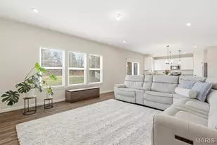 368 Cottage Grove Dr, Wentzville, MO 63385 - Photo 11