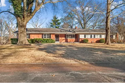 12320 Missile Lane, Florissant, MO 63033 - Photo 1