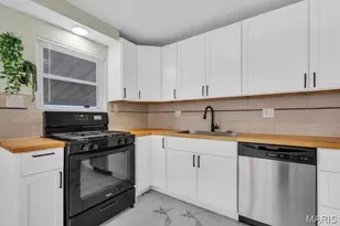 312 Ballwin Ave, Ballwin, MO 63021 - Photo 17