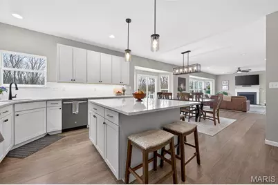 119 Hannahs Mill Drive, Lake Saint Louis, MO 63367 - Photo 9