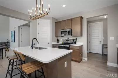 325 Wayfair Landing, Saint Charles, MO 63301 - Photo 13