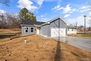 309 E Arlee Ave, Saint Louis, MO 63125 - Photo 1