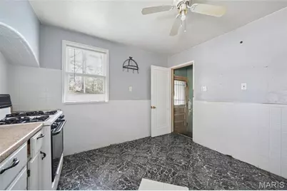 6949 Claremore Drive, Saint Louis, MO 63121 - Photo 11