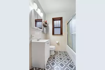 2411 Telegraph Road, Lemay, MO 63125 - Photo 9