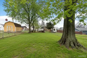 2411 Telegraph Rd, Lemay, MO 63125 - Photo 29