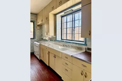 1924 Allen, Saint Louis, MO 63104 - Photo 11