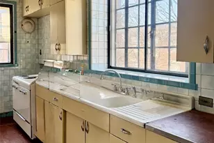 1924 Allen, Saint Louis, MO 63104 - Photo 11