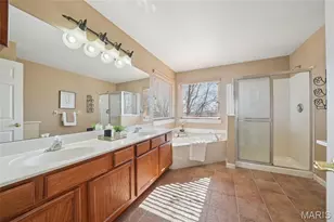 345 Palisades Ridge Ct, Eureka, MO 63025 - Photo 23