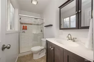 2716 Arrow Heights Dr, Maryland Heights, MO 63043 - Photo 25