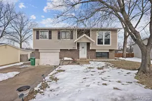2233 Country Forest Dr, Imperial, MO 63052 - Photo 1
