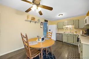 2233 Country Forest Dr, Imperial, MO 63052 - Photo 15