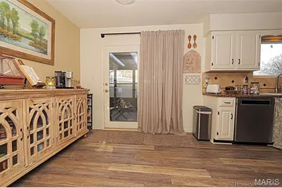 2418 Old Cape Road, Jackson, MO 63755 - Photo 17