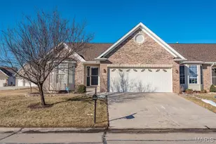 1715 Diamond Ridge Ct, O'Fallon, MO 63366 - Photo 1