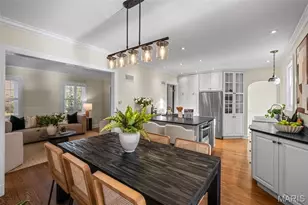 18 Southridge Dr, Saint Louis, MO 63122 - Photo 9