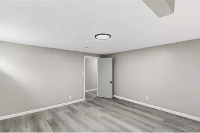 4429 Papal Drive, Florissant, MO 63033 - Photo 33