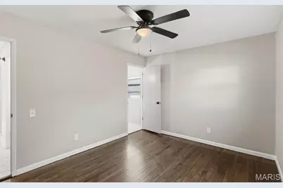 4429 Papal Drive, Florissant, MO 63033 - Photo 17