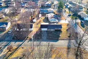 202 Meadowbrook Dr, Farmington, MO 63640 - Photo 7