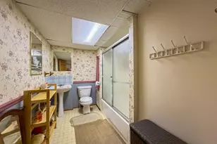 202 Meadowbrook Dr, Farmington, MO 63640 - Photo 27