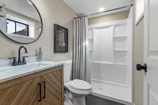 745 Mullanphy Rd, Florissant, MO 63031 - Photo 17