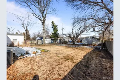 745 Mullanphy Road, Florissant, MO 63031 - Photo 19