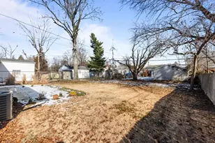 745 Mullanphy Rd, Florissant, MO 63031 - Photo 19